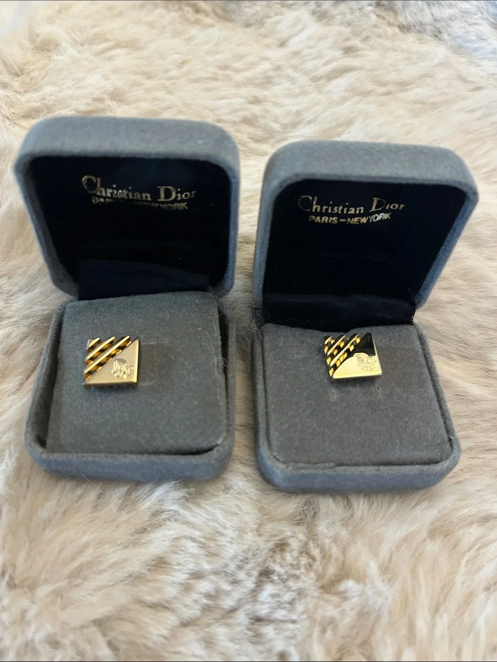 Christian Dior Vintage 70’s/80’s gold tone square cuff link set in original box